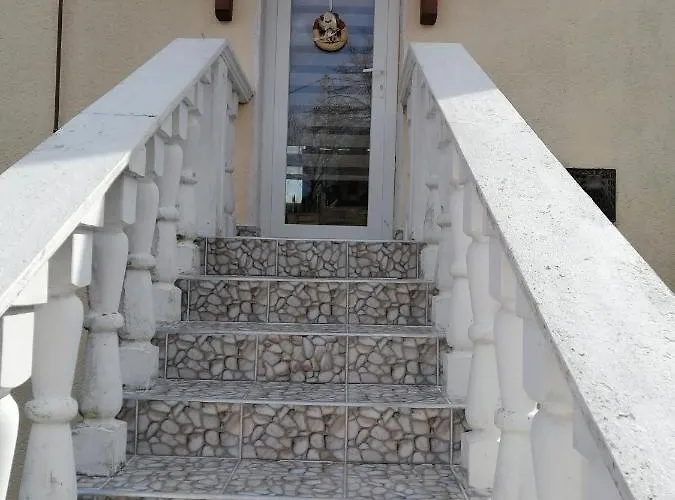 Erna Apartamento *